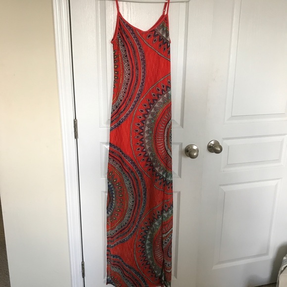 Red Pattern Boho Maxi - Picture 2 of 2